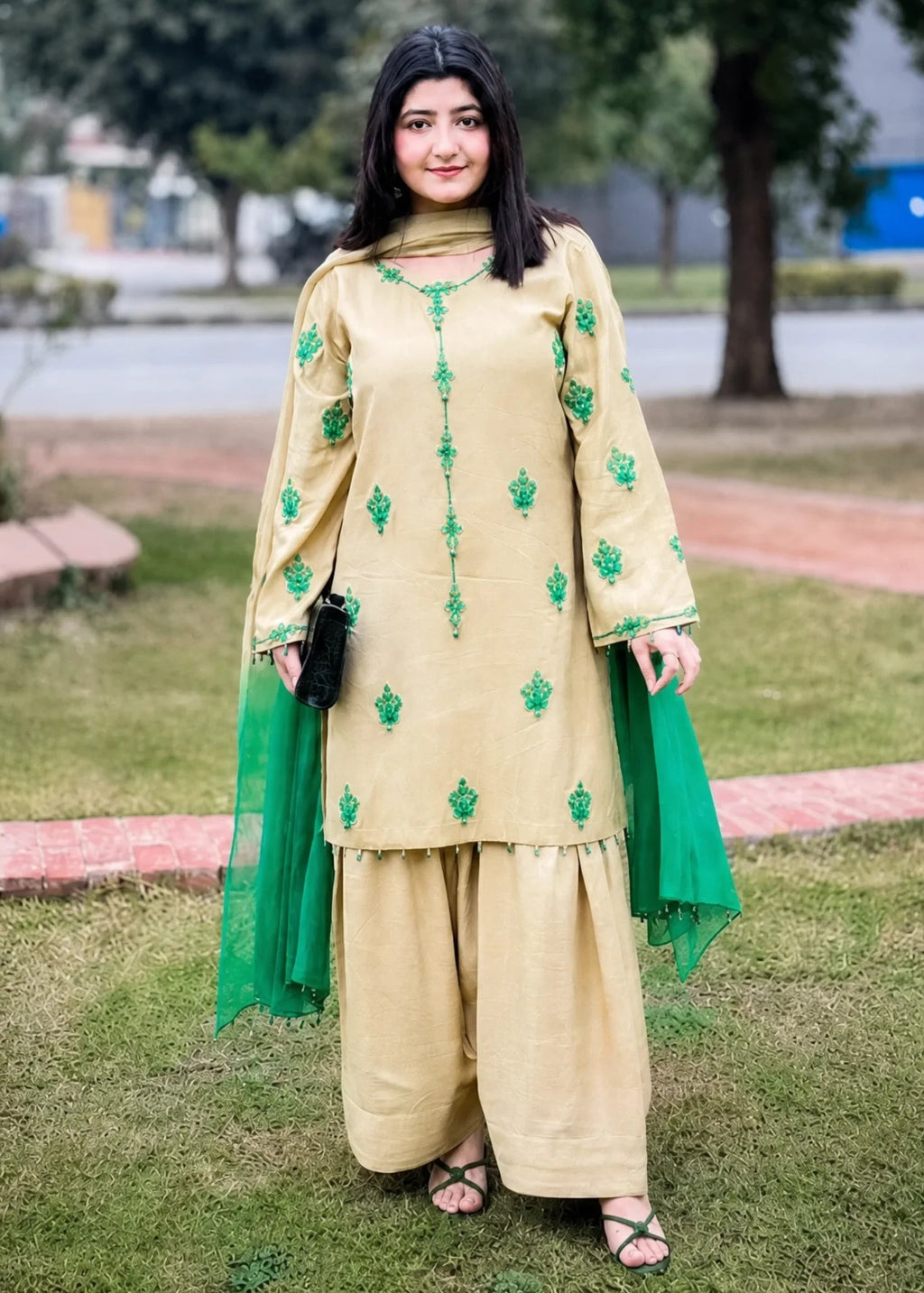 MeherZeen 3 Piece Dhaga Pret
