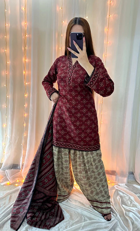 Zarqaa Pret Farshi Shalwar 3 Piece Dhaga Pret