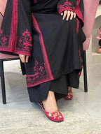 Nooray Black 2 Piece