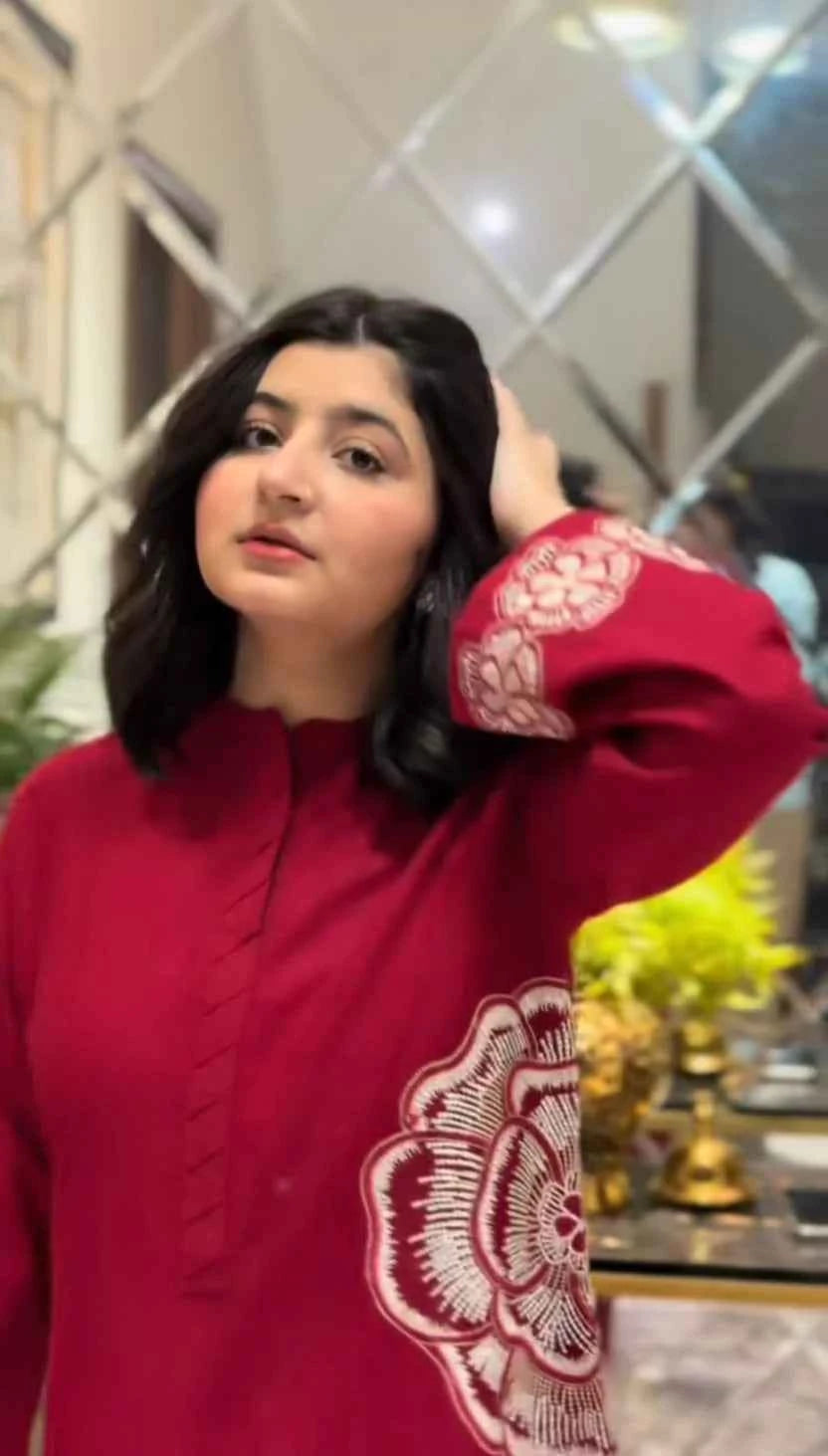 Mehmal 2 Piece